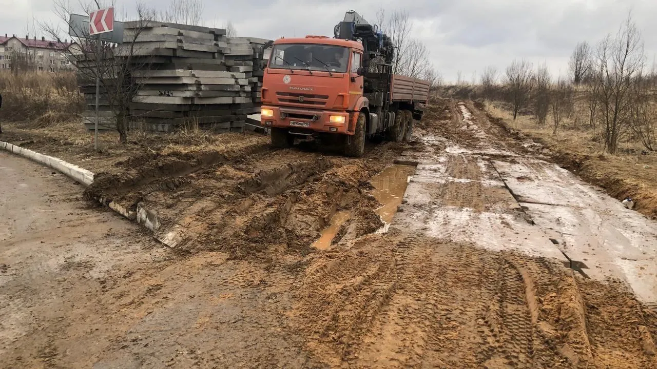 В Истре стартовали работы по благоустройству лесопарка «Соколка»