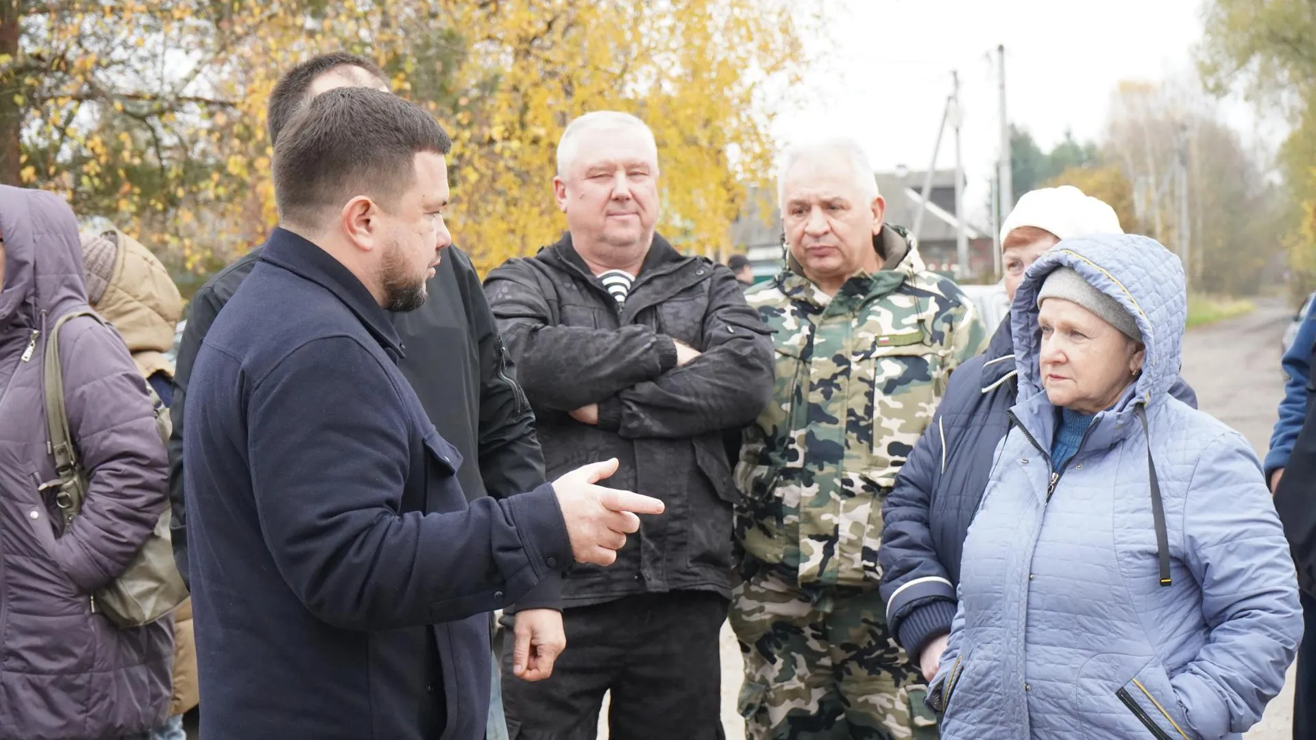 Вопросы жителей села Филисово решили во время встречи с главой округа