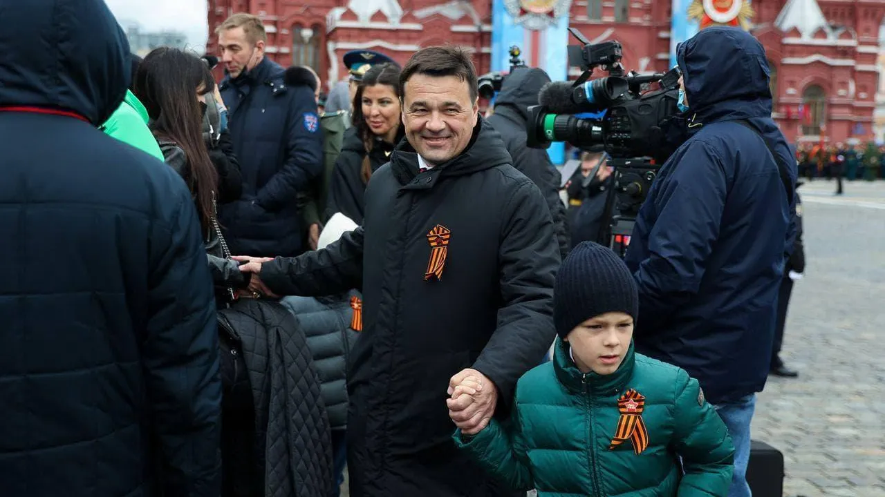 Воробьев поздравил ветеранов ВОВ с Днем Победы