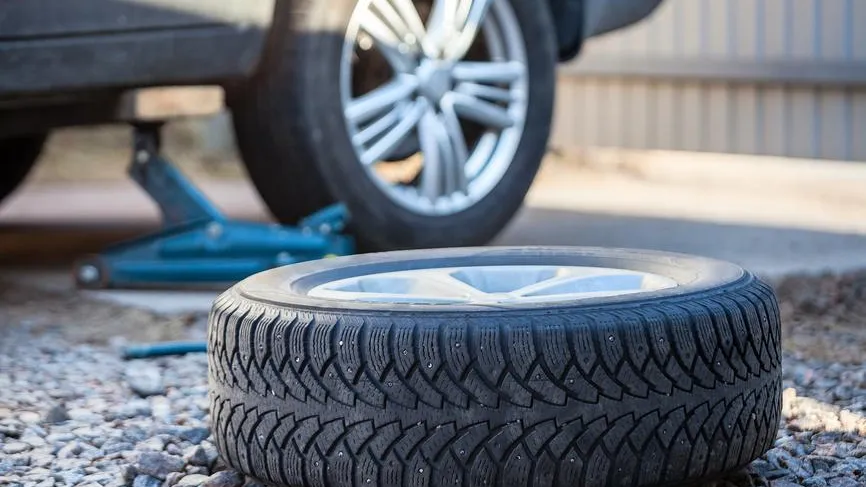 Стало известно, сколько россияне готовы потратить на летние шины для авто