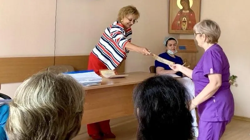 Врачей и медсестер МОЦОМД отметили за профессионализм