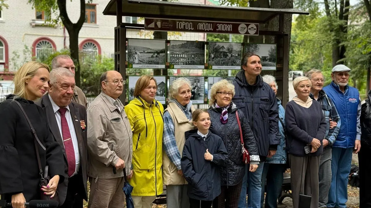 В Видном Ленинского округа открылась выставка к 60-летнему юбилею города