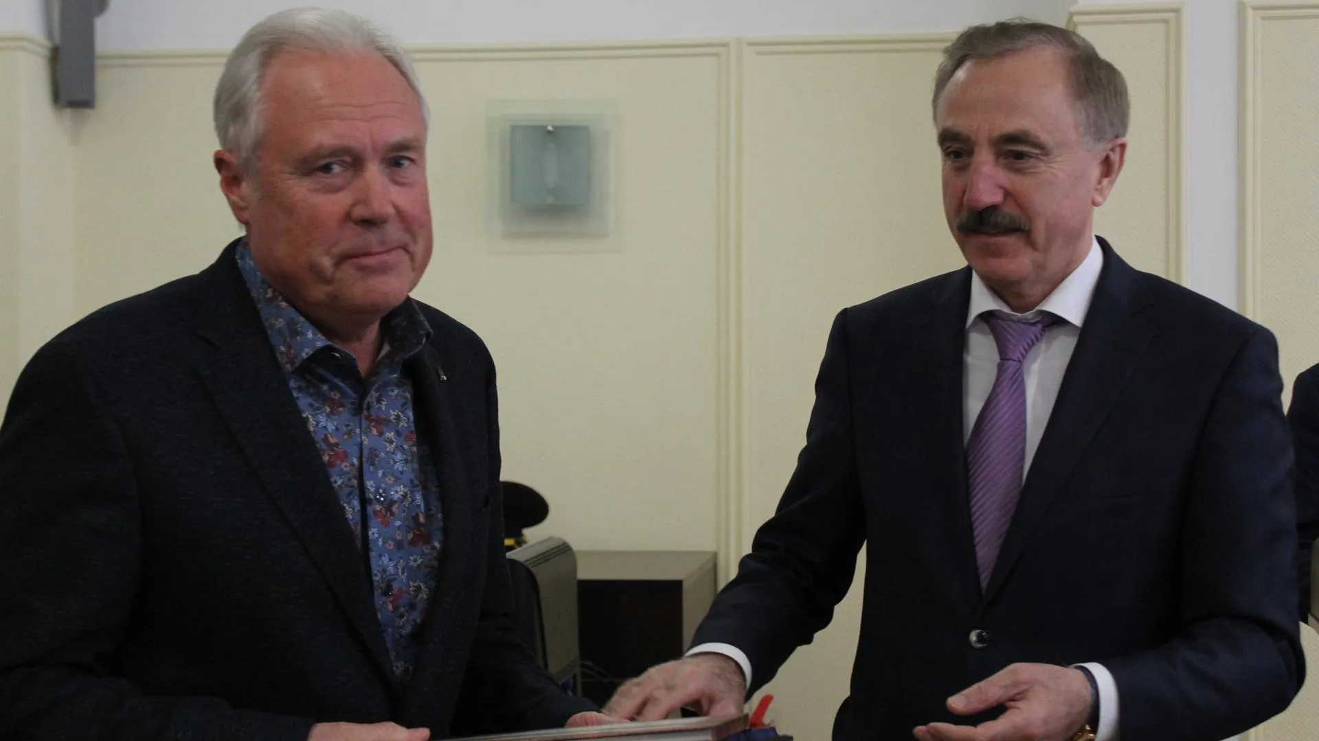 Глава Люберец вручил грамоты победителям конкурса на звание системообразующего предприятия