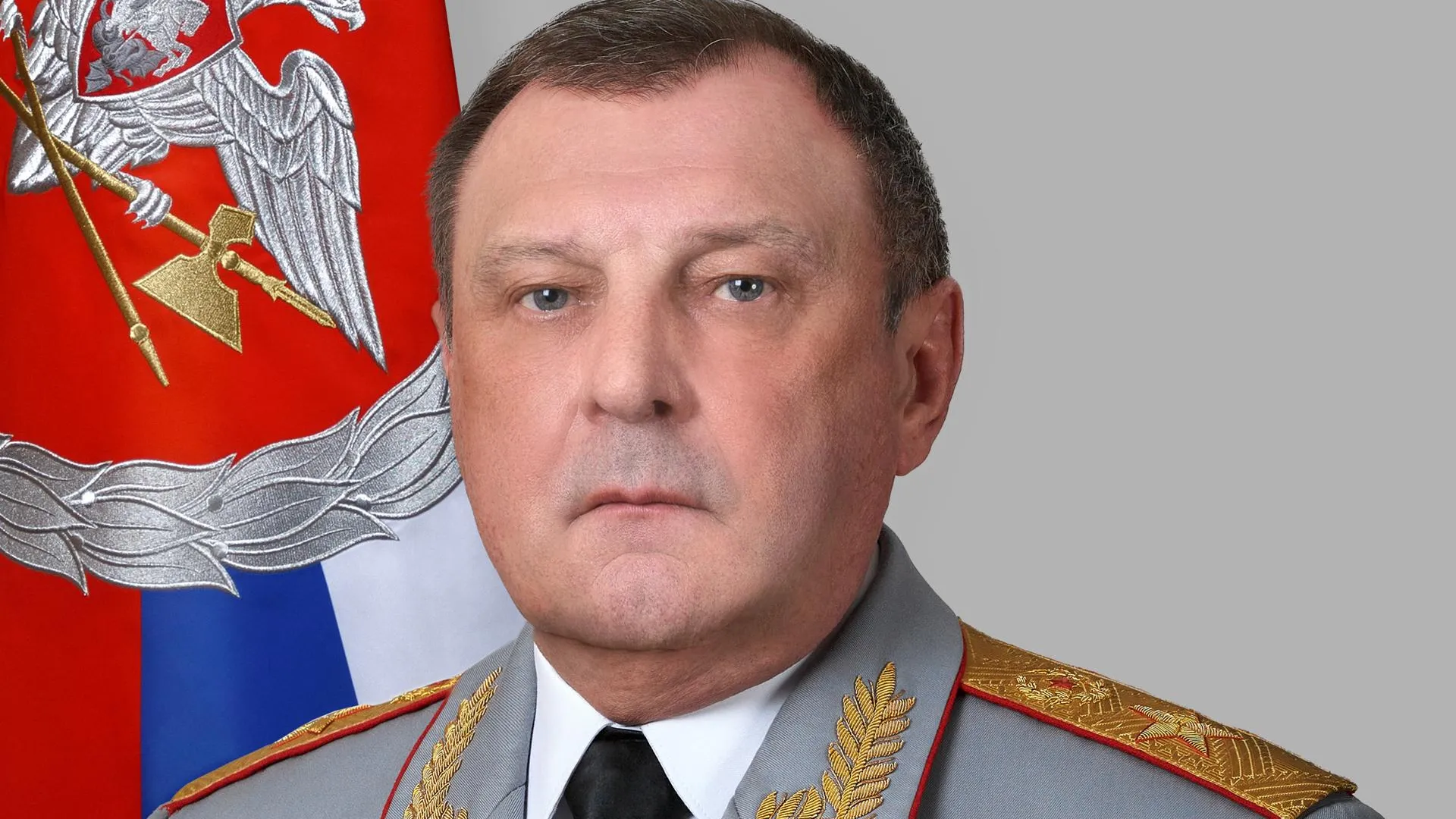 Экс-министра обороны Булгакова могут лишить звания Героя России