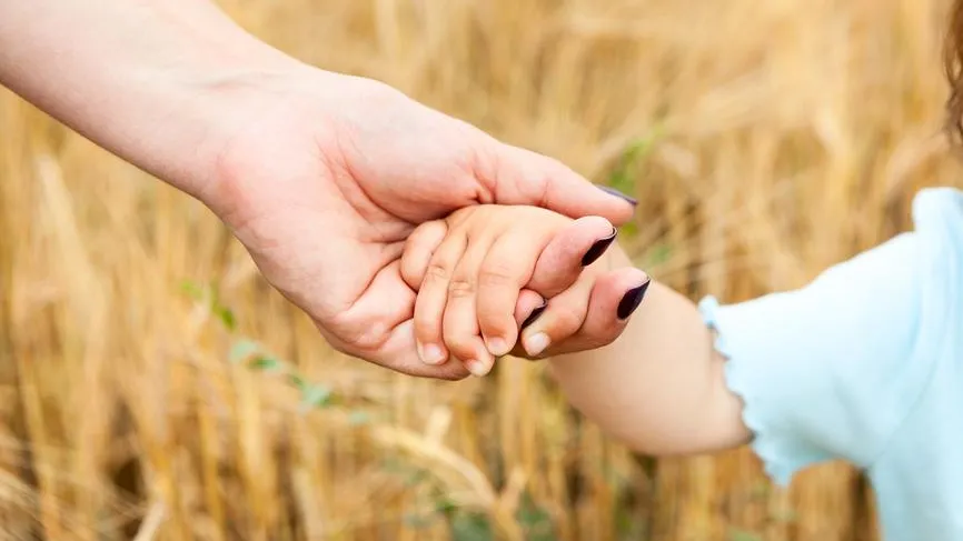 Доцент Воронова объяснила рост неполных семей в России