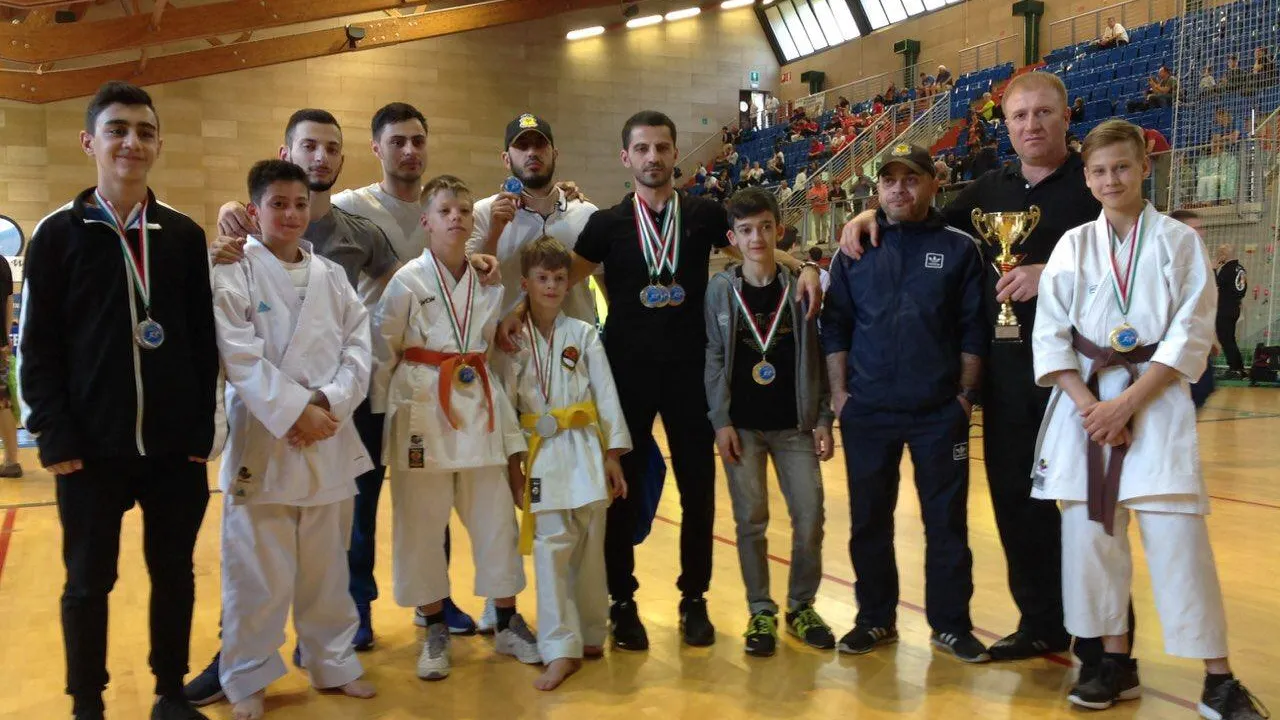 Подмосковные каратисты завоевали 12 медалей на чемпионате мира в Италии