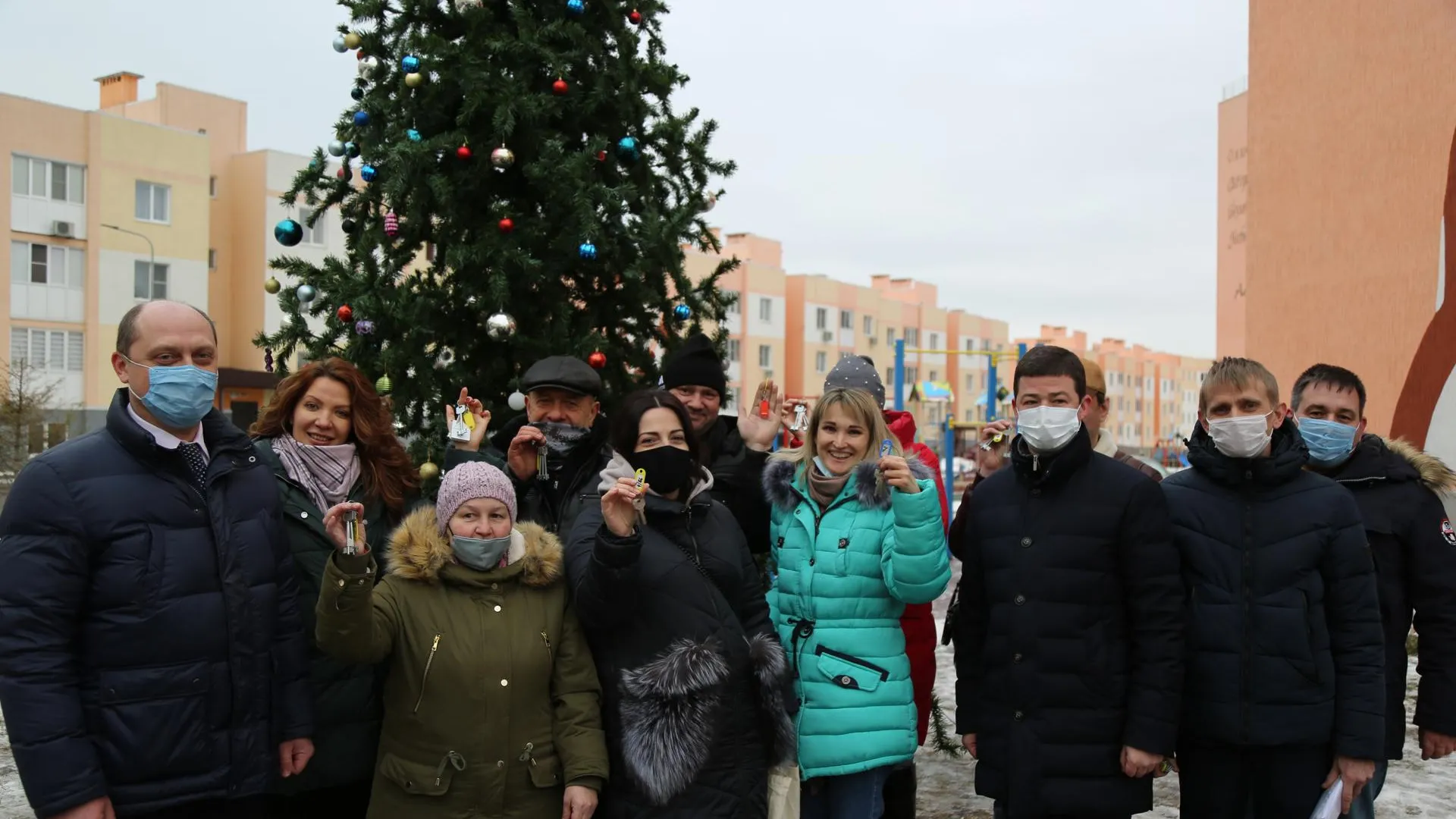 Дольщики ЖК «Томилино» Люберец получили ключи от квартир