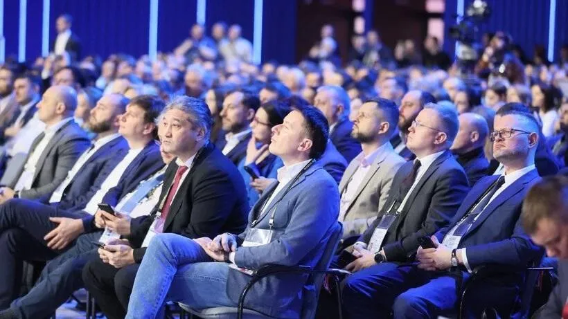 Константин Семенец
