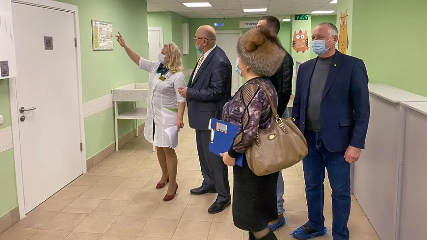 Соблюдение Covid‑безопасности проверили в поликлиниках Мытищ