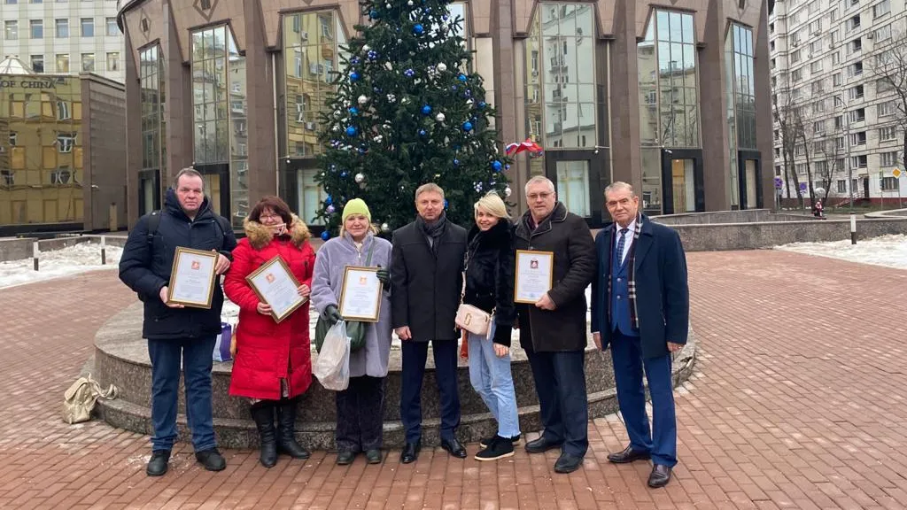 Мособлдума наградила волонтеров линии психологической поддержки в Подмосковье