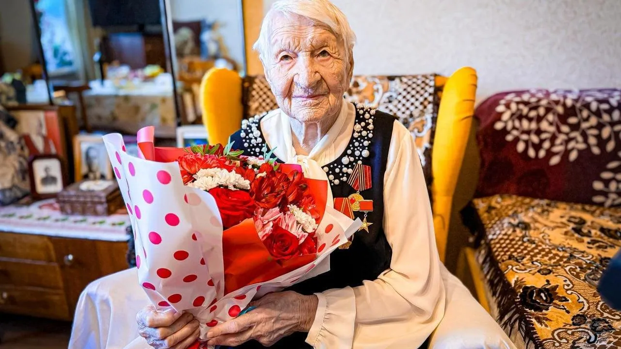 В Подмосковье почти 45 тыс долгожителей получили поздравления к юбилею