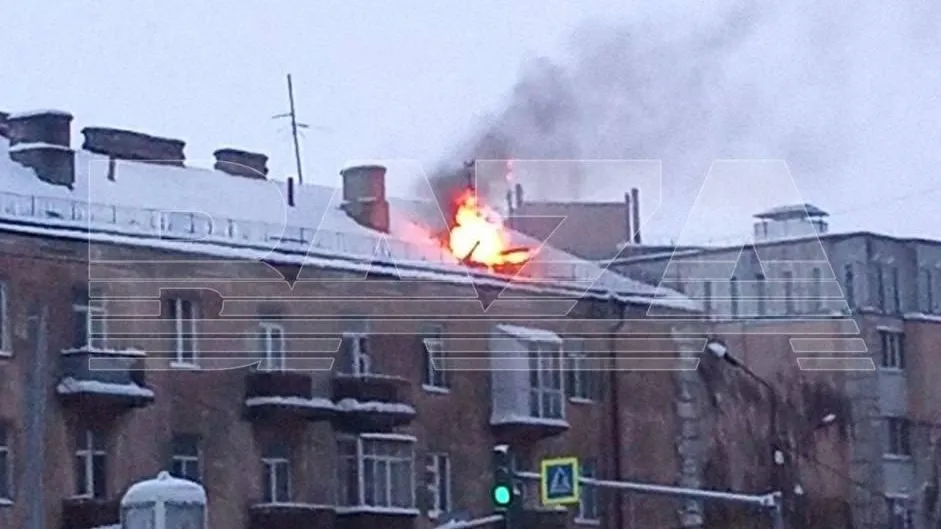 Три дома повреждены в результате атаки дронов на Казань