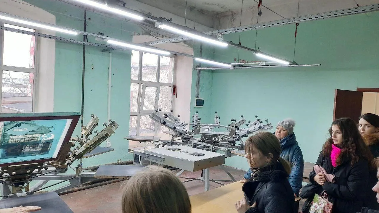 Студентам Богородского округа провели профэкскурсию на швейное предприятие