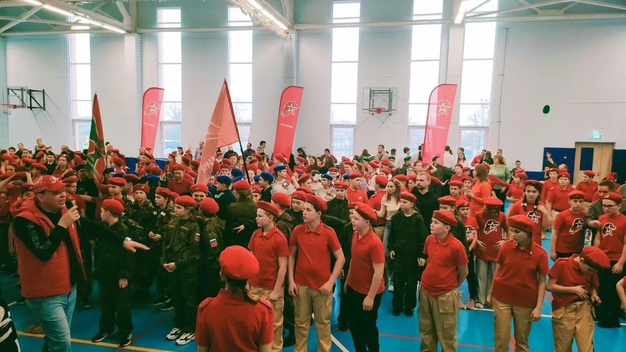 Военно‑патриотическая игра «Юнармейская искорка» прошла в Подольске