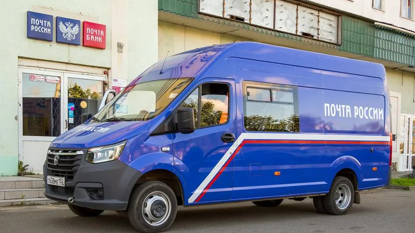 Нехватка водителей: сроки доставки «Почты России» выросли в 2 раза