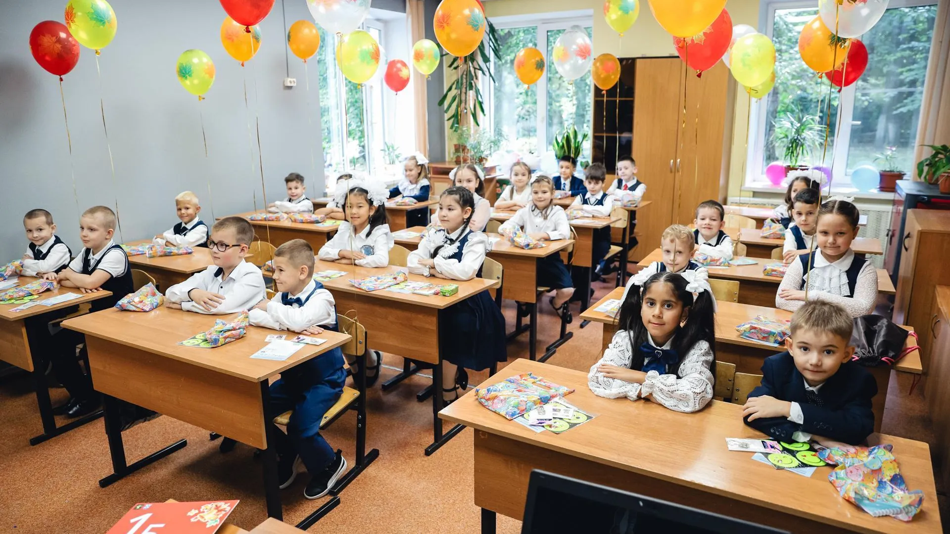 В Химках после капремонта открылась школа № 8 им Василия Матвеева