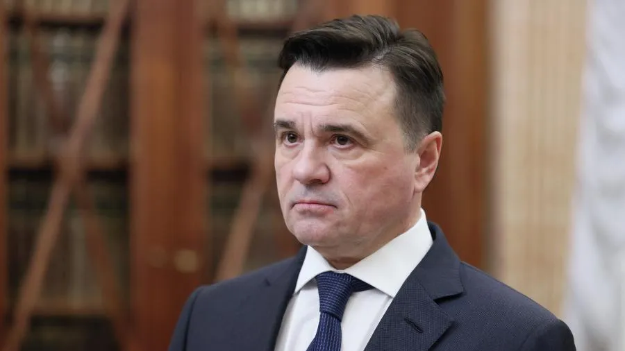 Андрей Воробьев: 2 девочки доставлены в больницу после пожара в Лобне