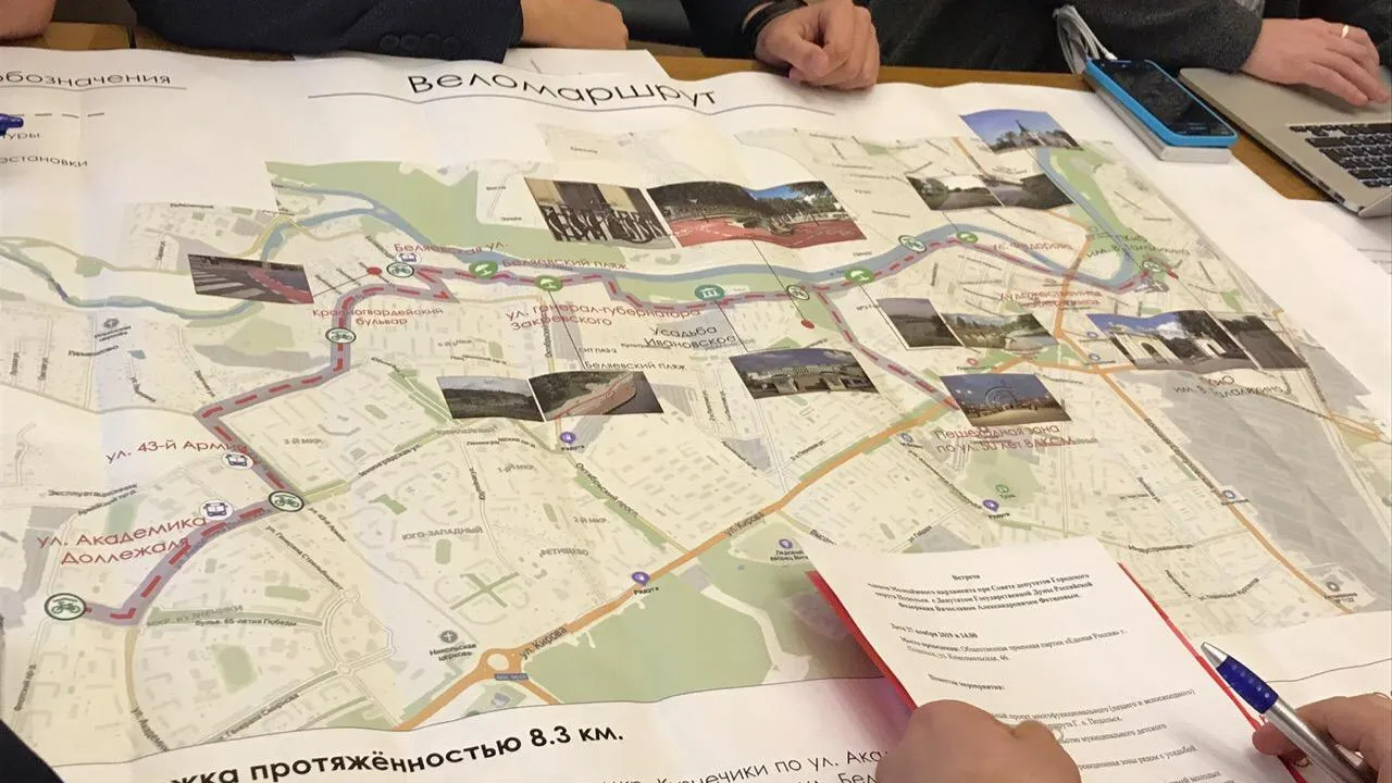 Активисты Подольска представили проект туристического маршрута депутату Госдумы Фетисову