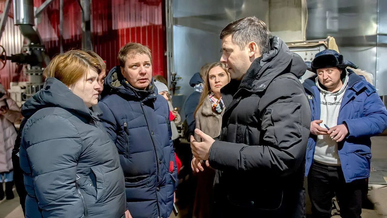 Глава Подольска вместе с жителями проверил котельную ОАО «ПТЭК»