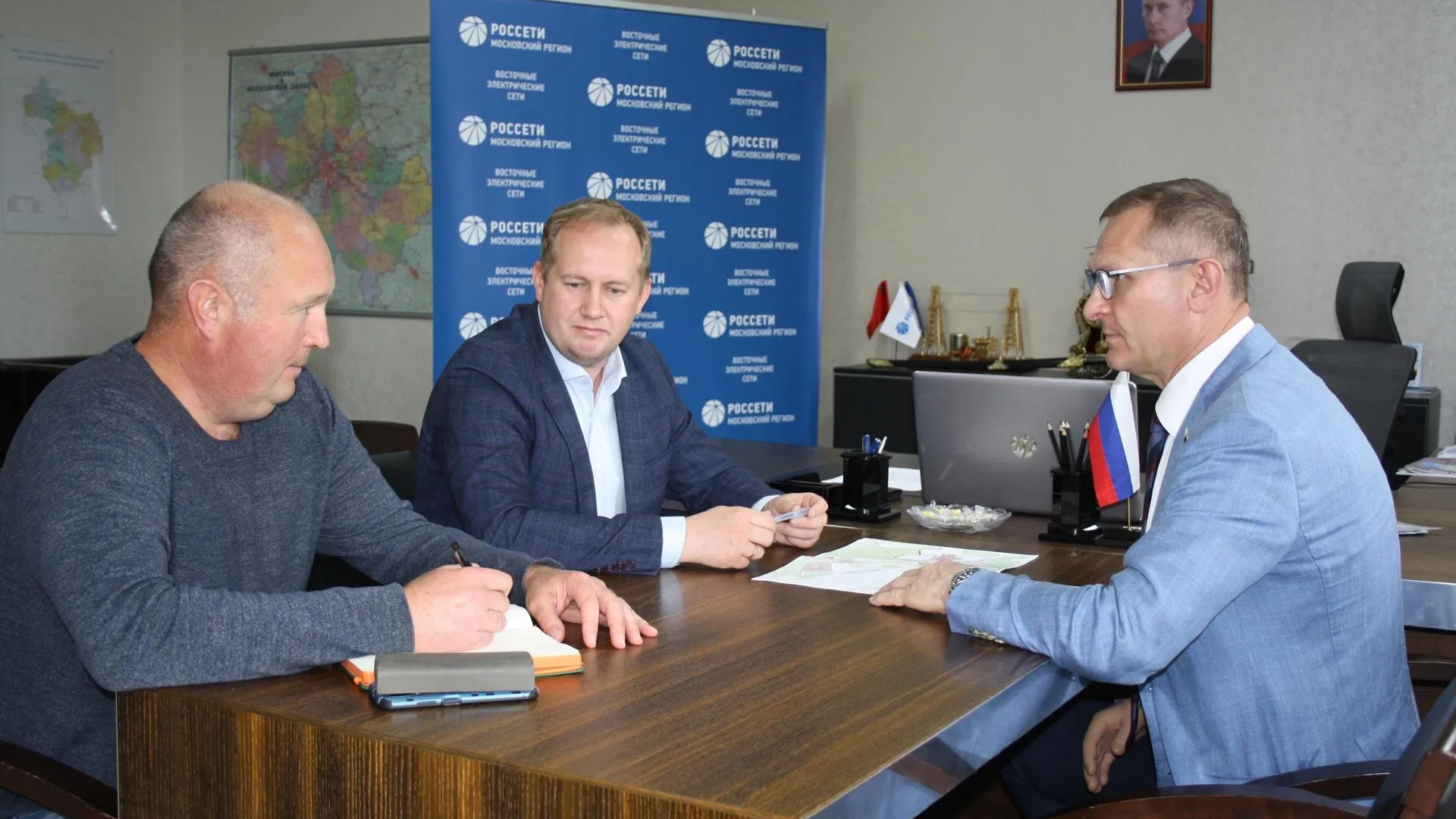Порядка 4 км линий электропередачи обновят в Балашихе к началу осенне‑зимнего сезона