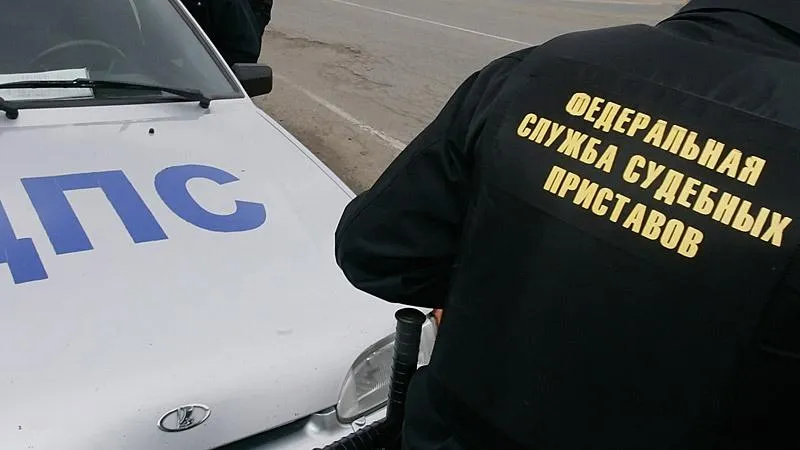 В ФССП начали проверку после суицида экс‑главы управления ФСИН в зале суда в Москве