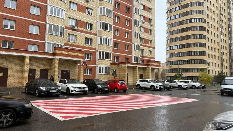 В Подмосковье ввели новые требования к дворам для проезда пожарных