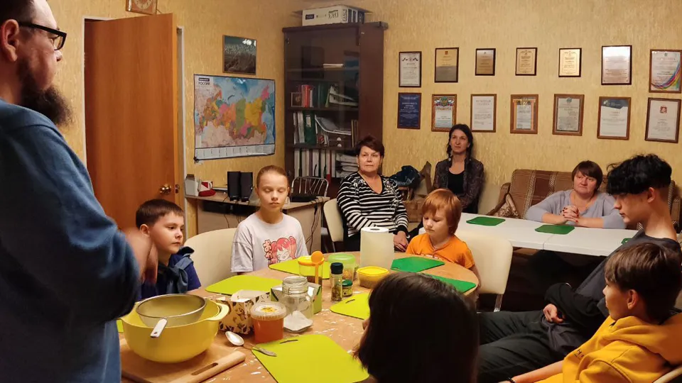 Авторский хлеб по русским традициям испекли участники семейного проекта Ступина