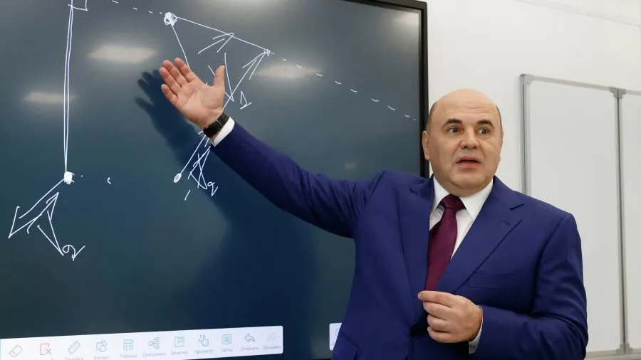 Премьер-министр Мишустин рассказал, как учился в школе