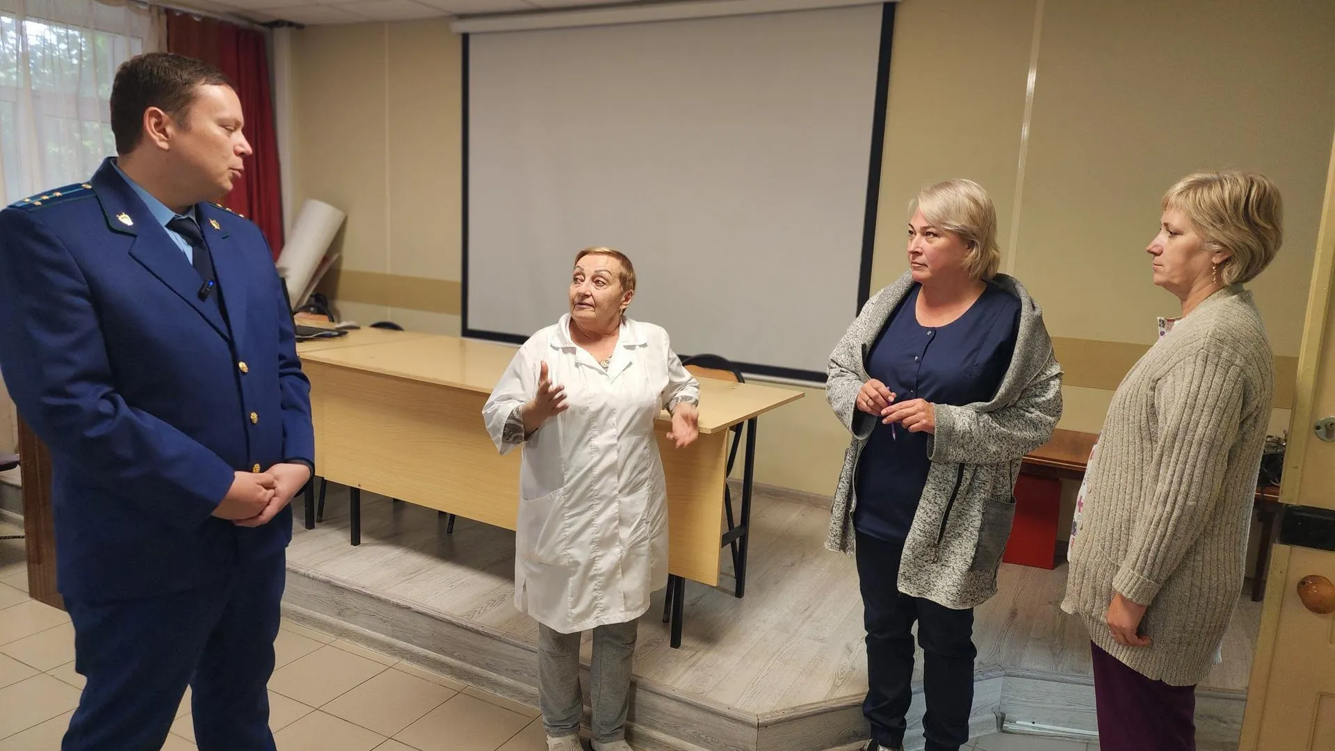 Медики в Павловском Посаде узнали как защитить подростков от вербовки