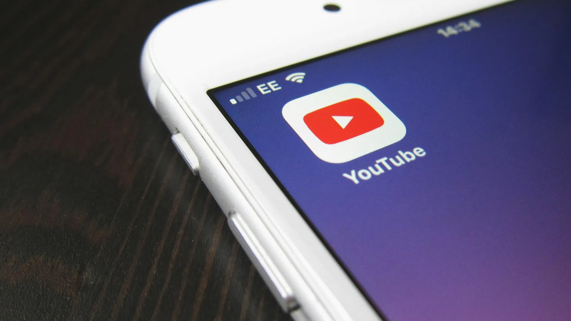 Крупный сбой в работе YouTube произошел в четырех регионах России