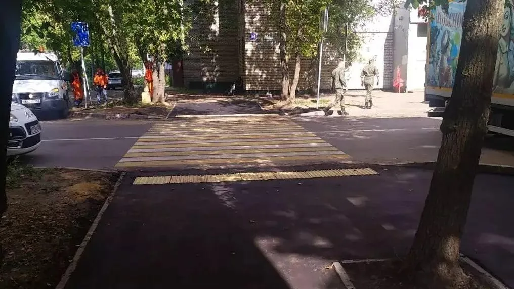 Новый пешеходный переход обустроили на улице Строителей в Люберцах