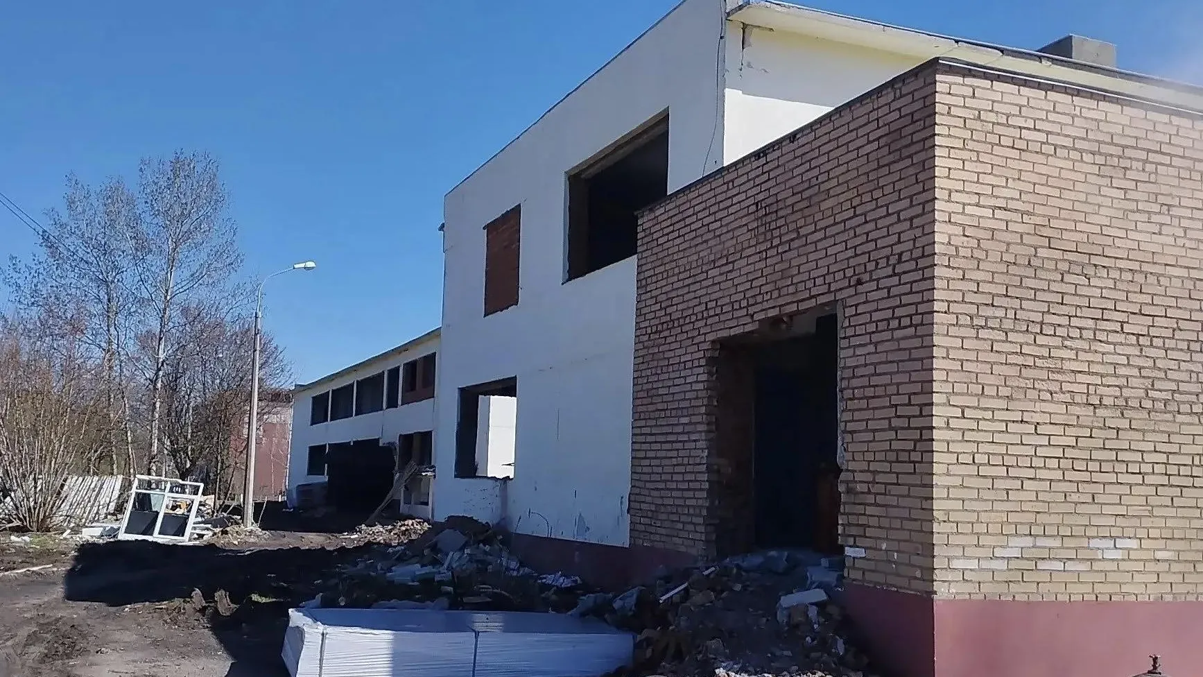 Капитальный ремонт школы № 9 в Луховицах выполнен на 35%