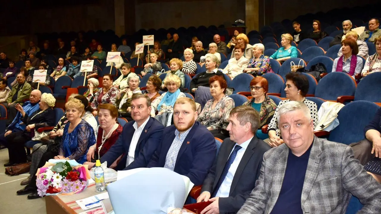 Концерт «Весна. Победа» провели в Балашихе к 35‑летию организации ветеранов войны и труда