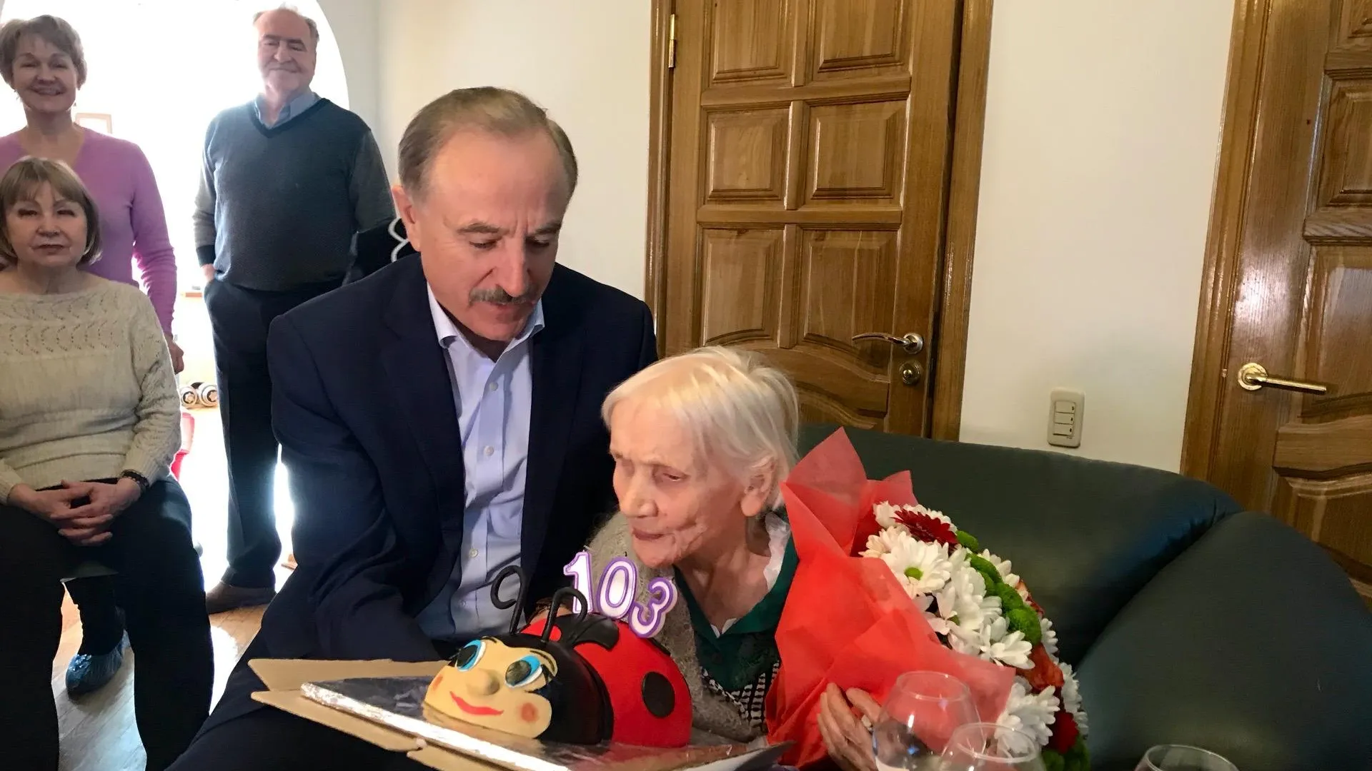 Глава Люберец поздравил жительницу округа с 103‑летием