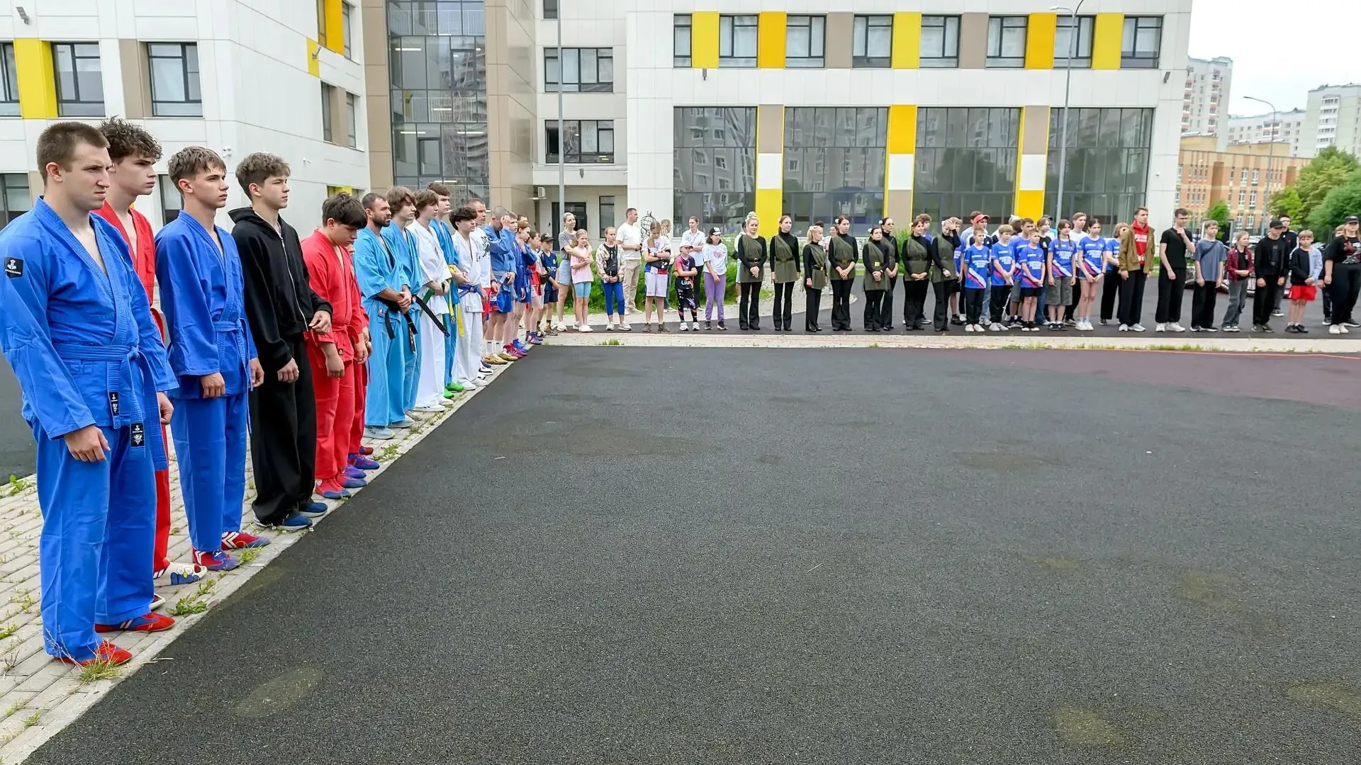 В Подольске провели спортивный праздник ко Дню ветеранов