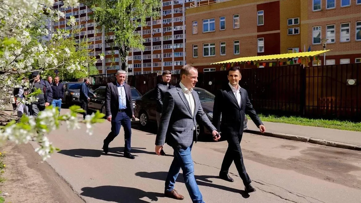 Глава Реутова Станислав Каторов проверил ход ремонта дорог в городе