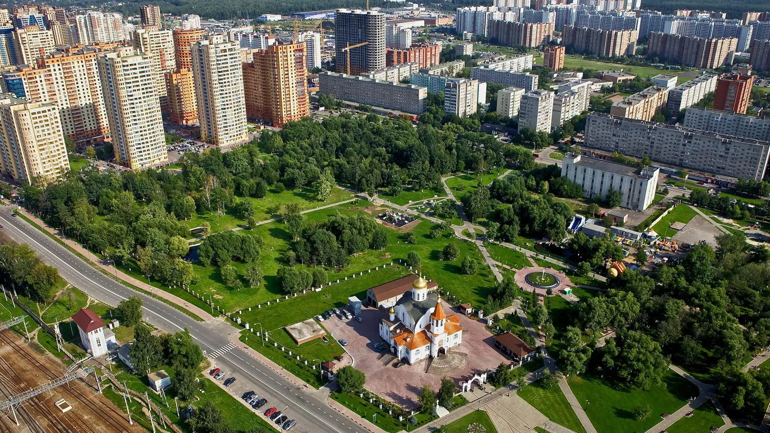 Лучшие муниципалитеты по чистоте и порядку за лето определили в Подмосковье