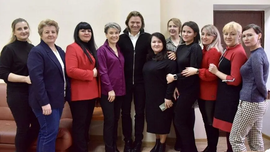 Дмитрий Маликов встретился с участницами женского клуба «Гармония» в Балашихе