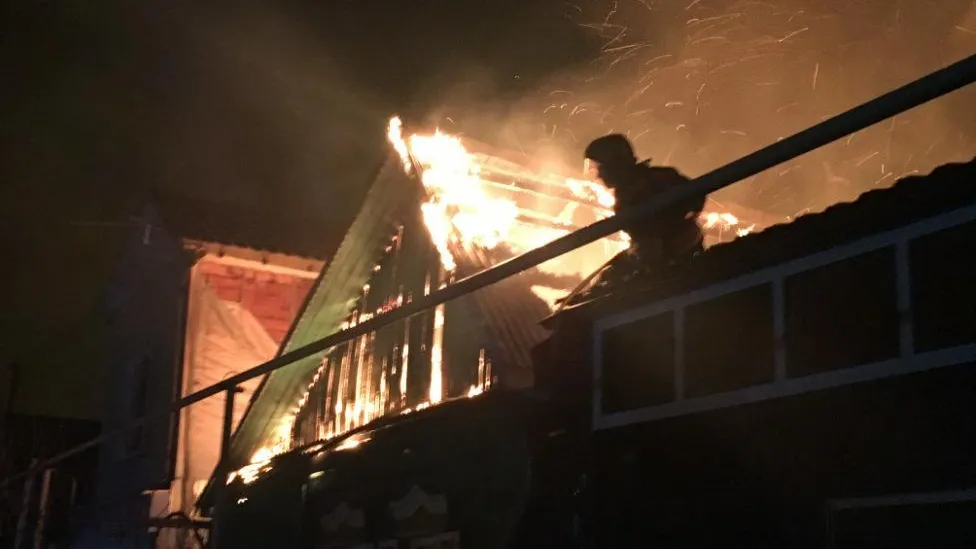 Пожар произошел в жилом доме в Мытищах