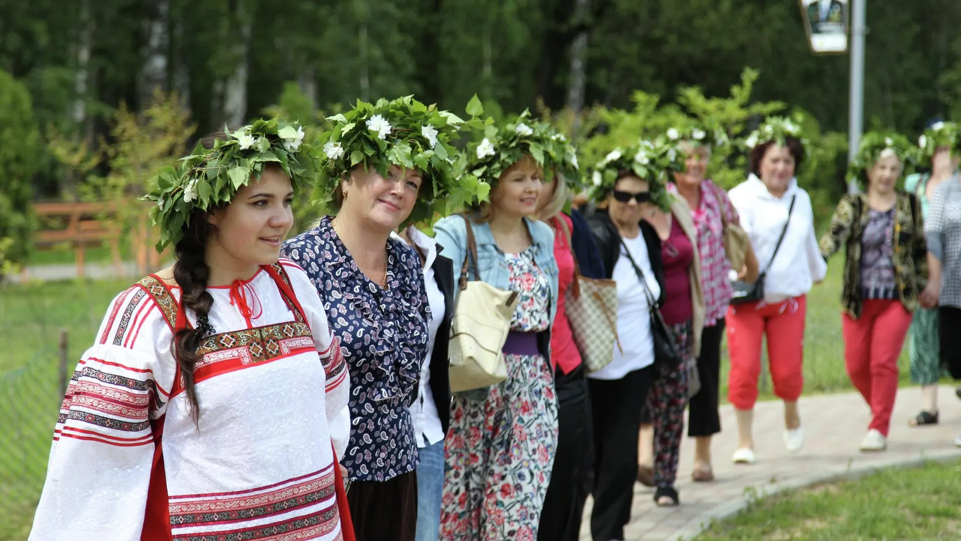В парках Подмосковья пройдут мероприятия в честь Дня семьи, любви и верности