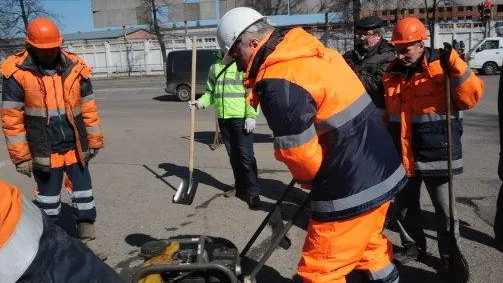 Более 300 кв м ям отремонтировали на дорогах Люберец за неделю