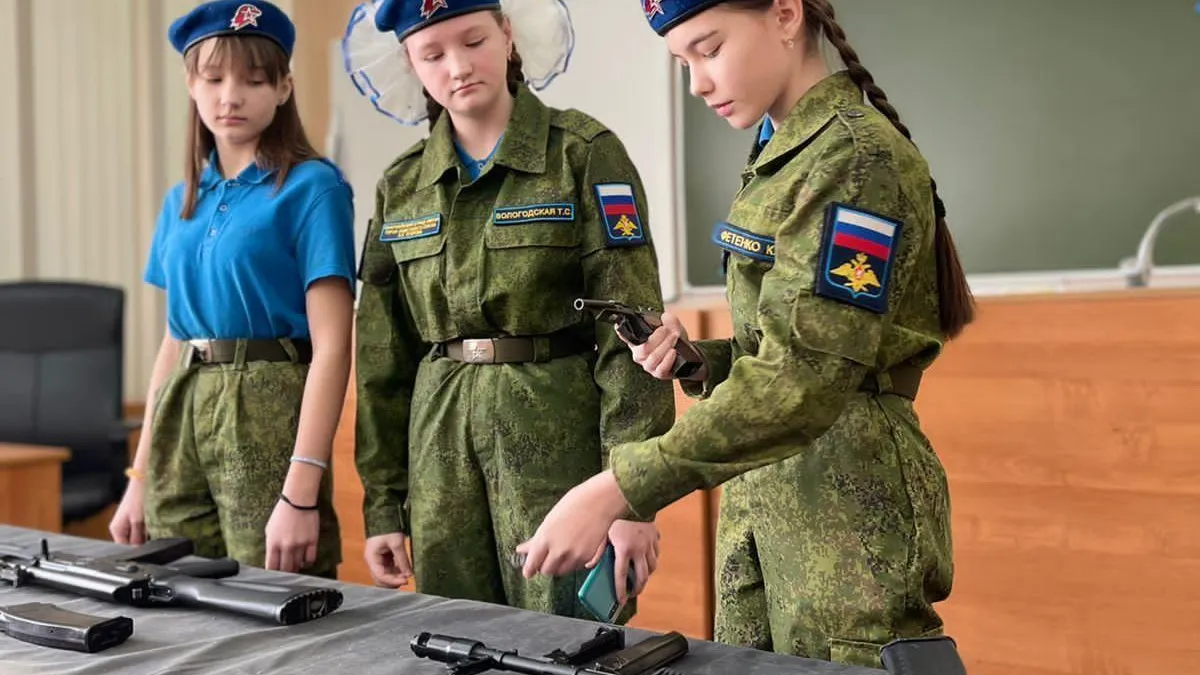 В лицее №8 Солнечногорска открыли уже пятое отделение «Движение первых» в округе