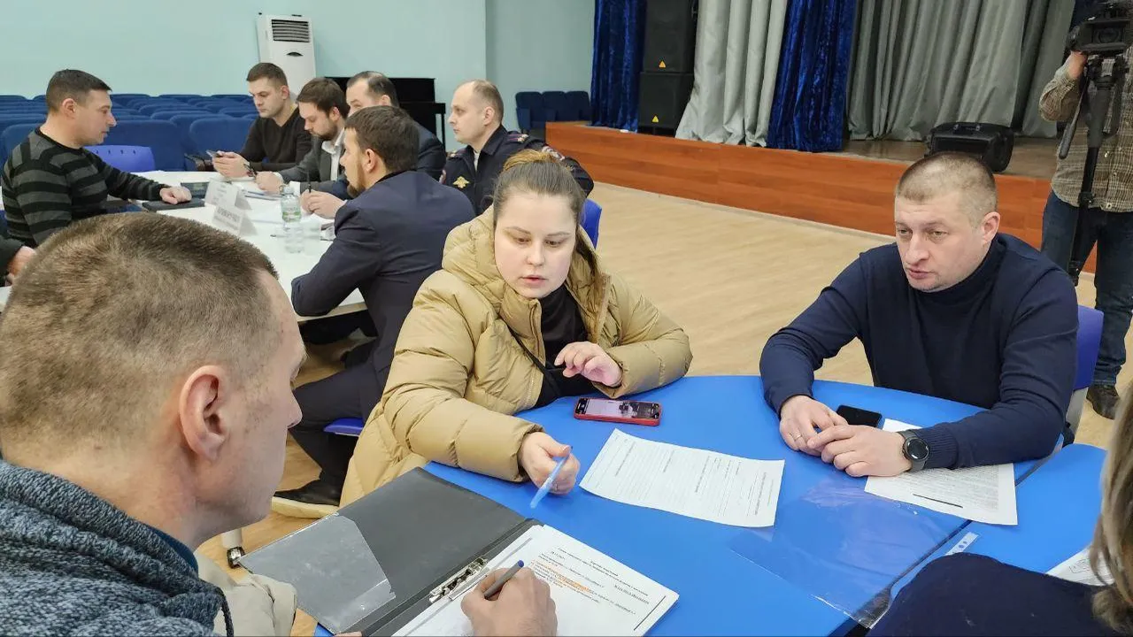 Парковку грузовиков будут проверять во дворе дома на ул Юбилейной в Люберцах