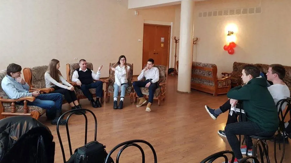 Клуб молодежи в Дзержинском обеспечат видеотехникой