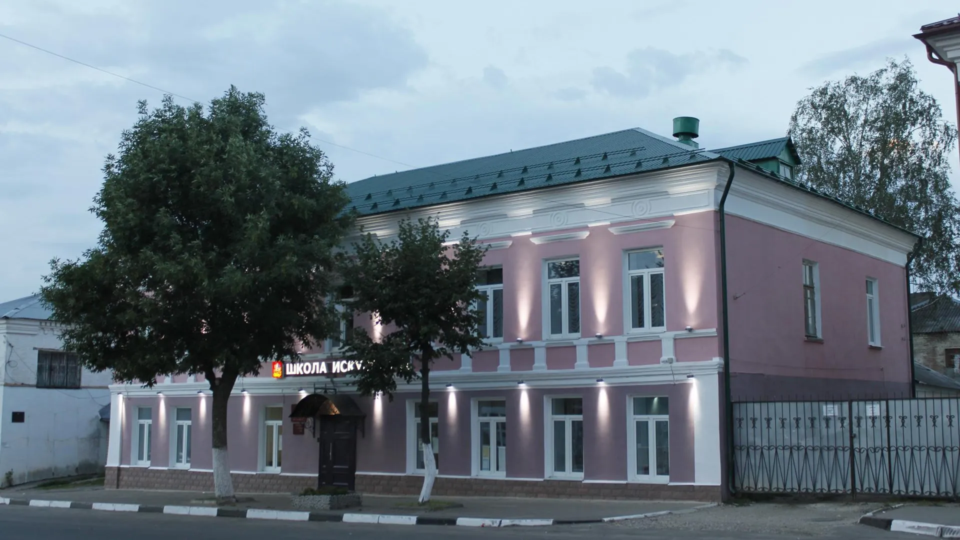 В Лобне допустили нарушение при закупке услуг по созданию архитектурной подсветки