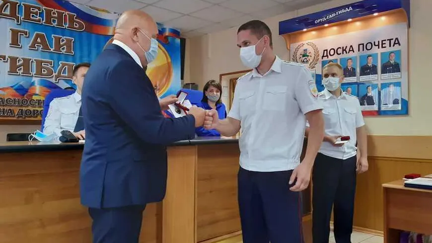 Сотрудникам ГИБДД Люберец присвоили очередные звания