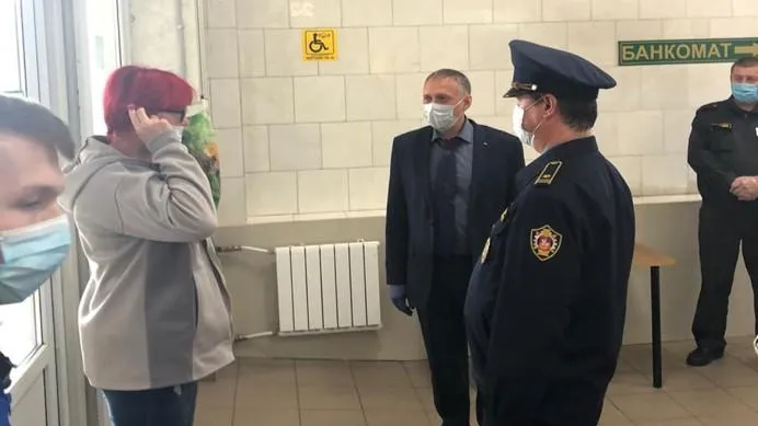 В Подмосковье выявили почти 3 тыс нарушителей масочного режима с начала месяца