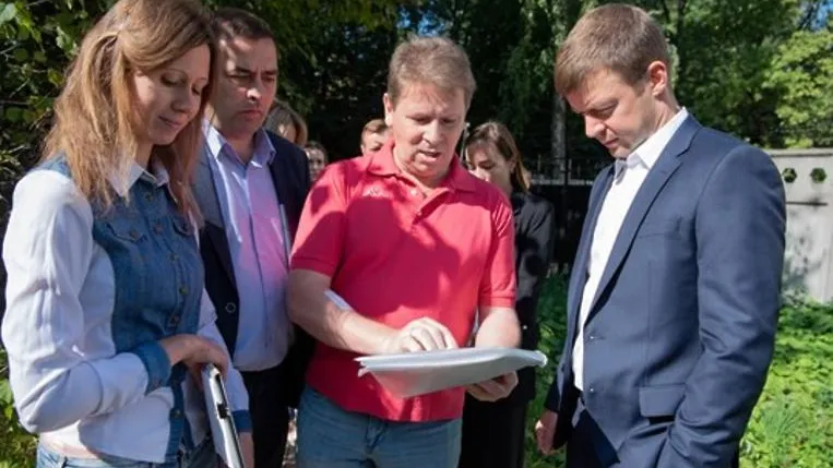 Пешеходную дорожку между двумя микрорайонами Балашихи планируют расширить осенью