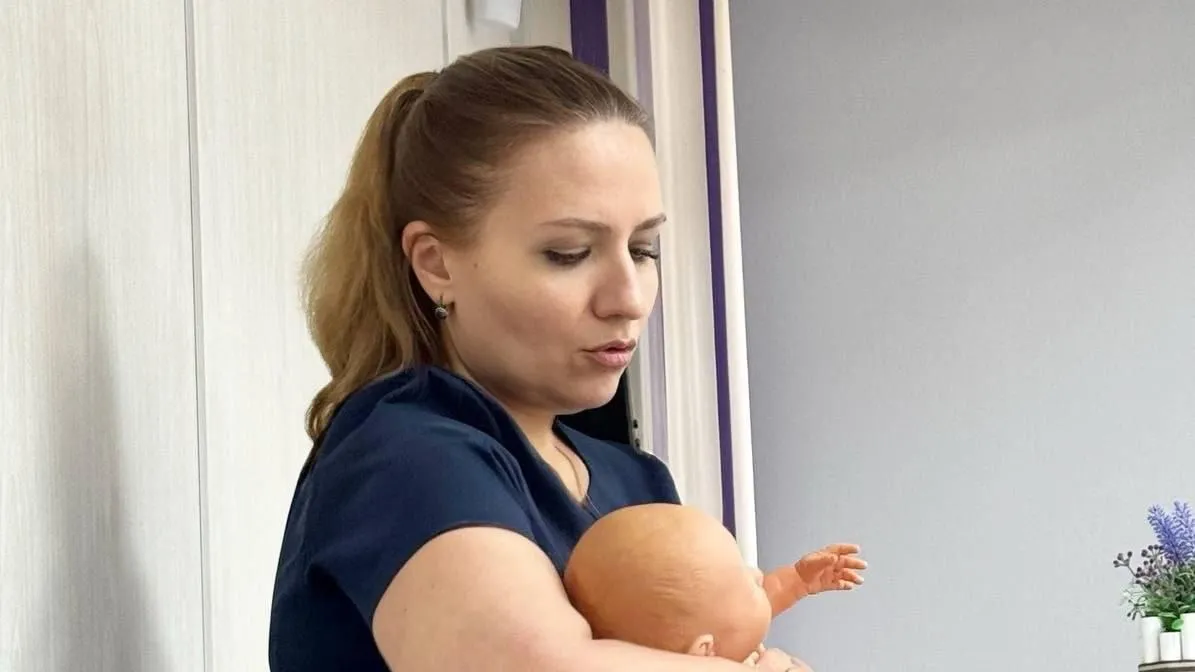 Почти 20 тыс жителей Подмосковья прошли школы родителей в 2026 году