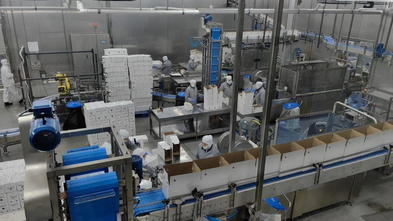 Клинский мясокомбинат начал выпускать продукт на альтернативном молоке